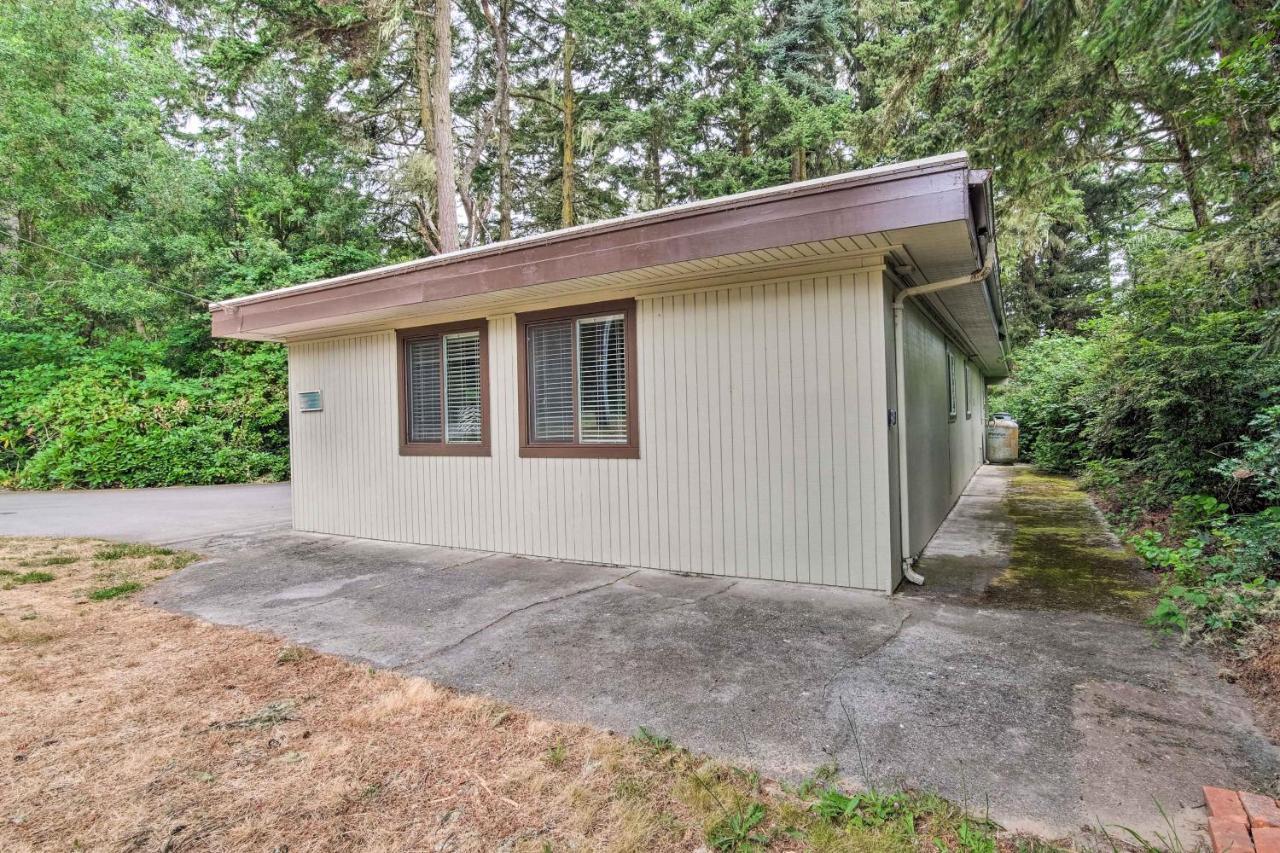 Coos Bay Retreat Less Than 2 Mi To Marina And Casino! Eksteriør billede